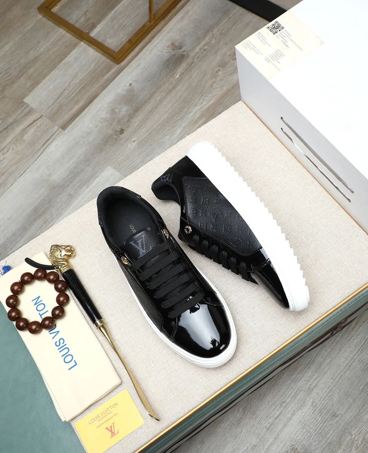 Men's men's shoes 💰540 📛📛(Niuli) high-end [LOUIS VUITTON] Louis Vuitton official website synchronized new products 👟Milan fashion catwalk style 🇰🇾🇰🇾LV family logo, celebrity style, a must-have for fashionistas ⚠️Top-layer calfskin ➕Cow leather lining ➕Mesh lining Official website original special outsole👞Number 38-44